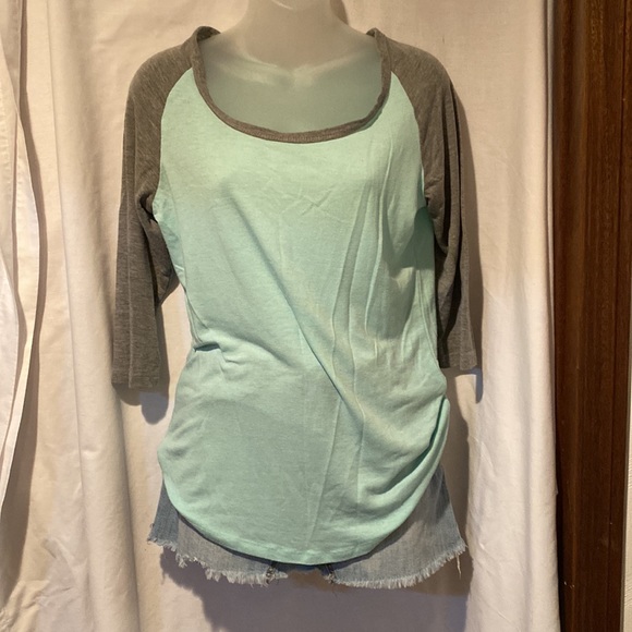 Ladies Baseball tshirts - Picture 4 of 5